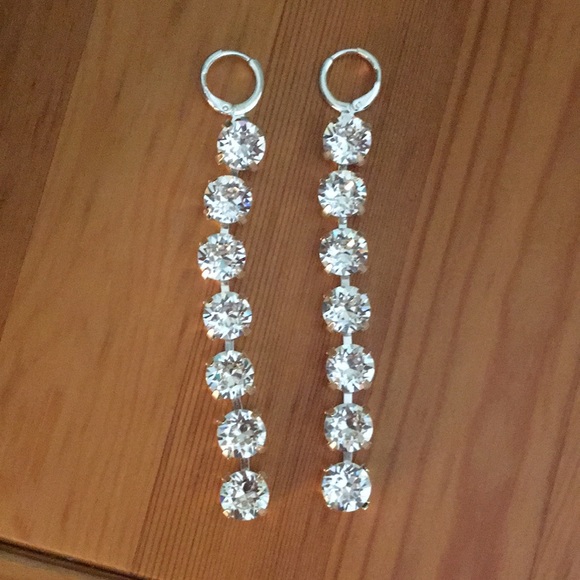 Stunning Crystal Drop Statement Earrings - Picture 11 of 15